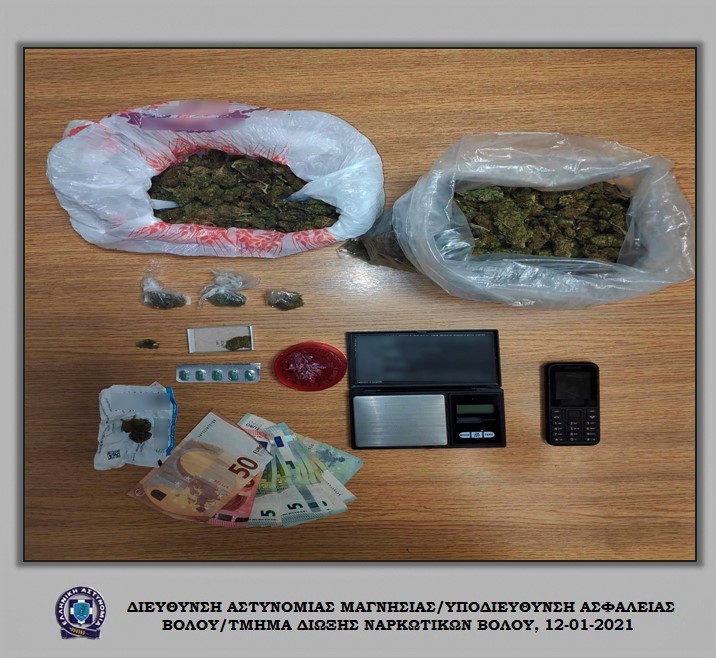 Επτά συλλήψεις για διακίνηση ναρκωτικών σε πάρκο